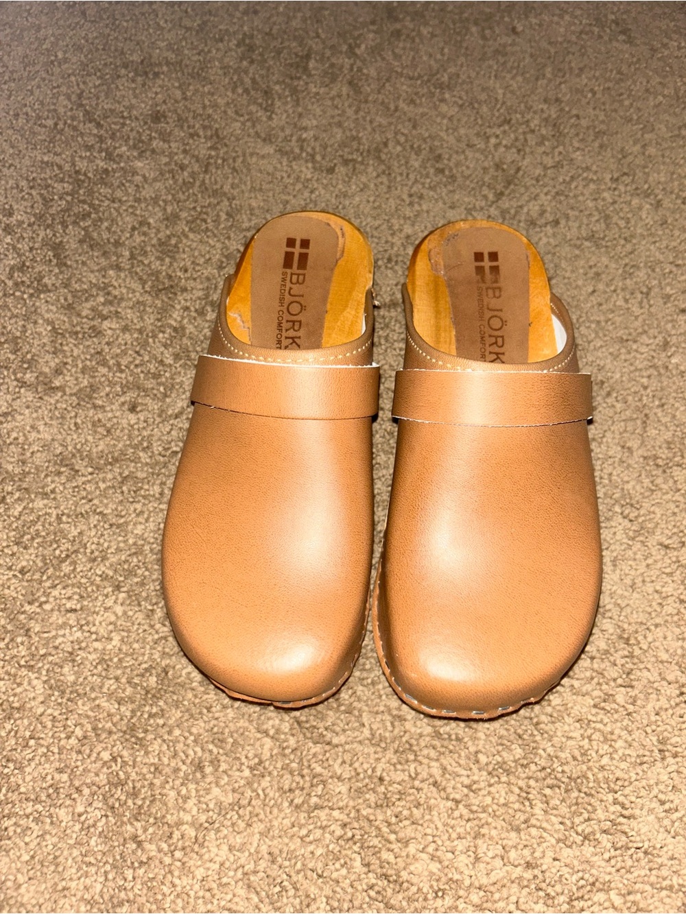 Bjork Swedish Comfort Leather Wooden Heel Clogs Sz 6.5/37.5